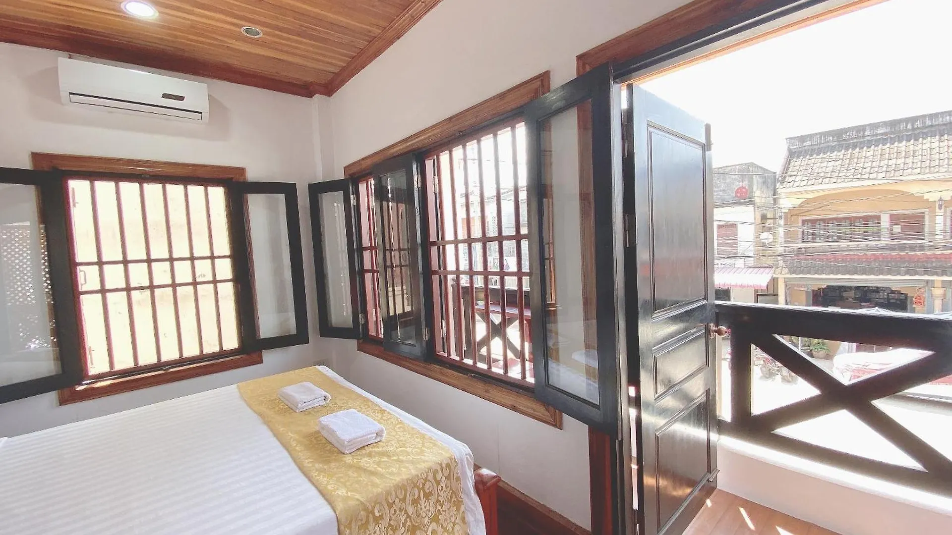 לואנג פרבאנג Elephant Boutique Hotel