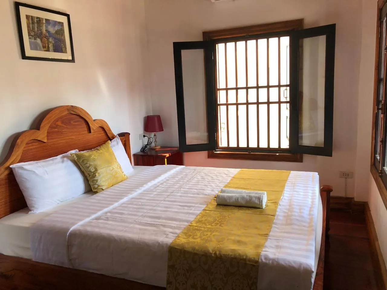 לואנג פרבאנג Elephant Boutique Hotel 3*, לואנג פרבאנג