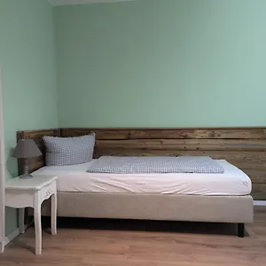 haus-am-bach-allershausen.com-bavaria.com/